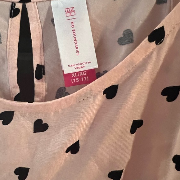 Tank Top Blouse with Pink and Black Hearts - Picture 3 of 3